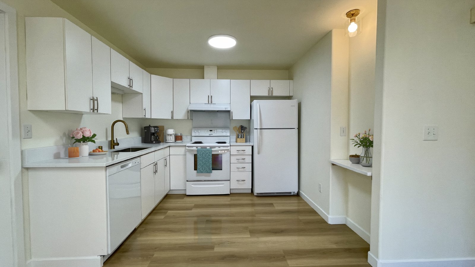 MOVE-IN READY LUXURY RENTAL property image