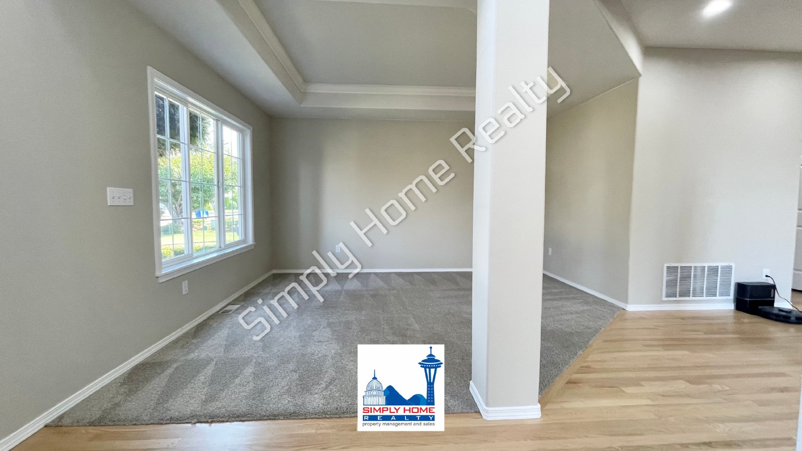 3524 Broadmoor Dr NE property image