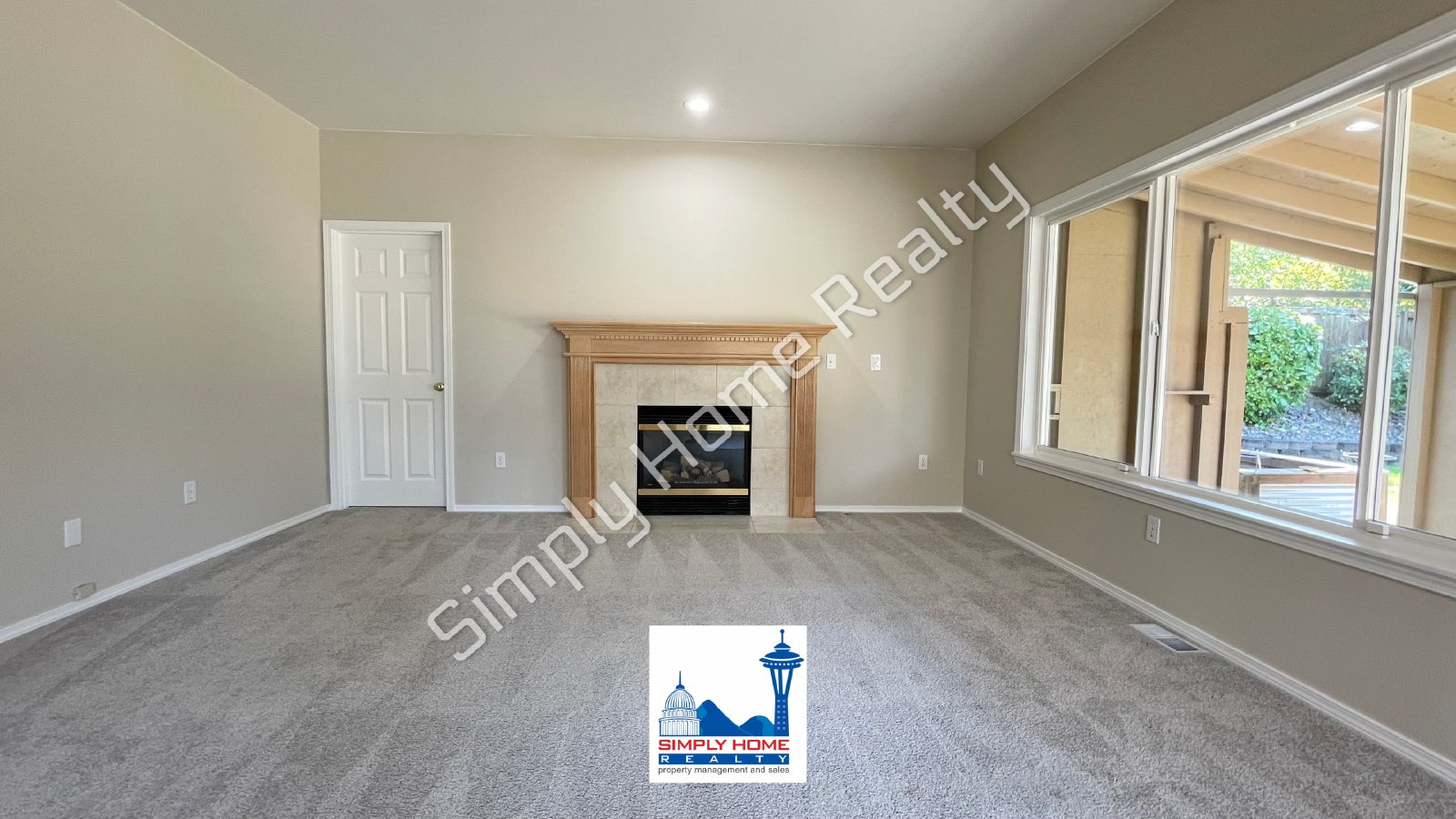3524 Broadmoor Dr NE property image
