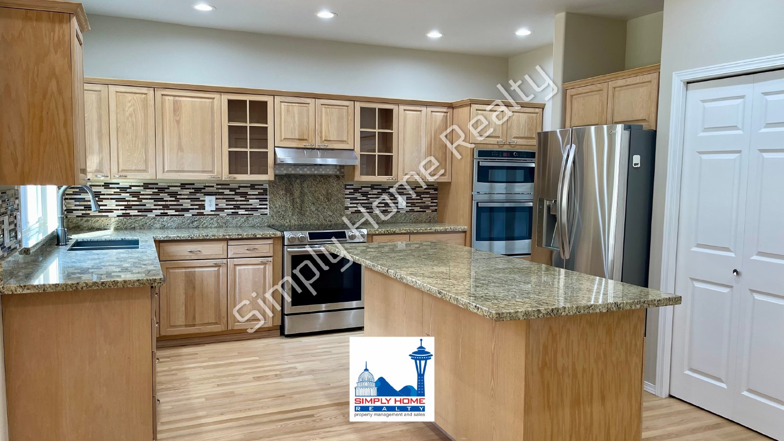 3524 Broadmoor Dr NE property image