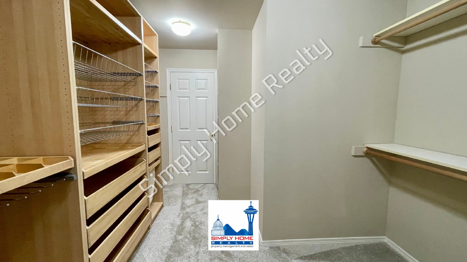 3524 Broadmoor Dr NE property image