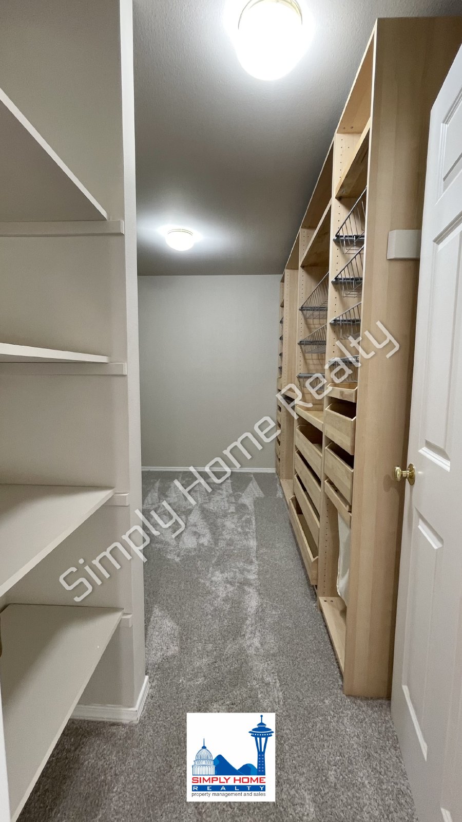 3524 Broadmoor Dr NE property image
