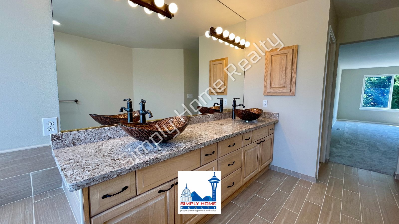 3524 Broadmoor Dr NE property image