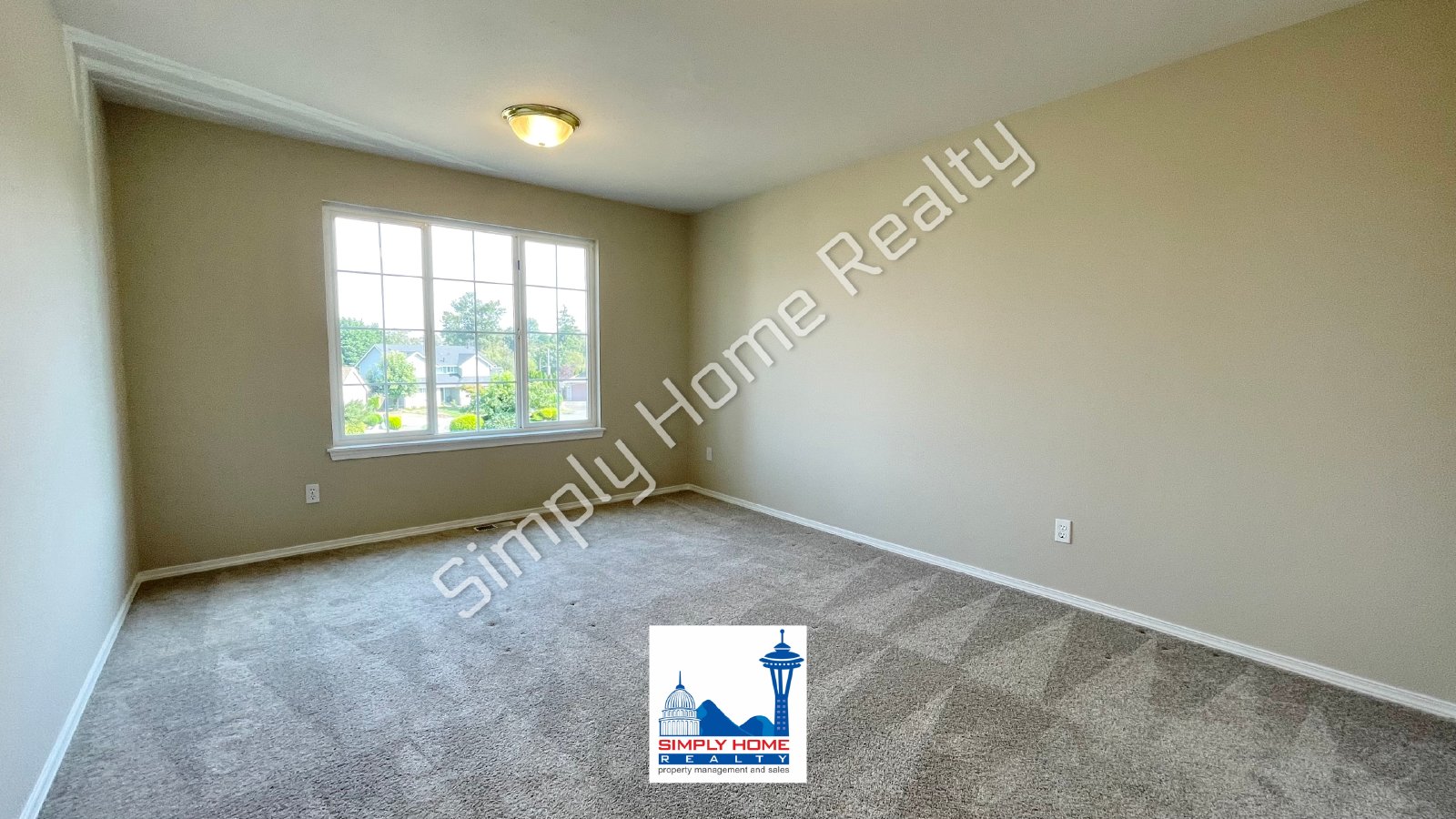 3524 Broadmoor Dr NE property image