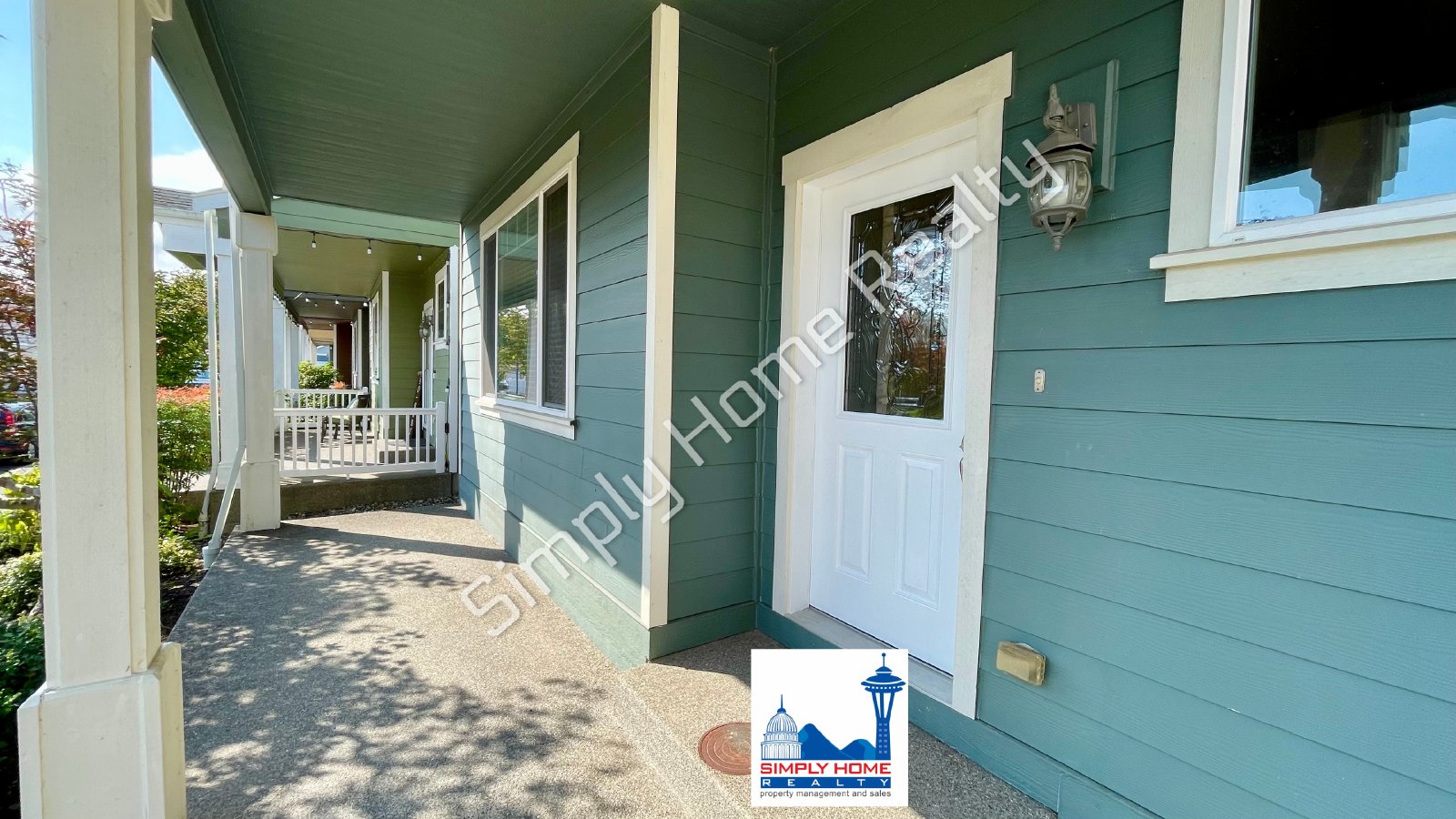 4513 Fairweather St NE property image