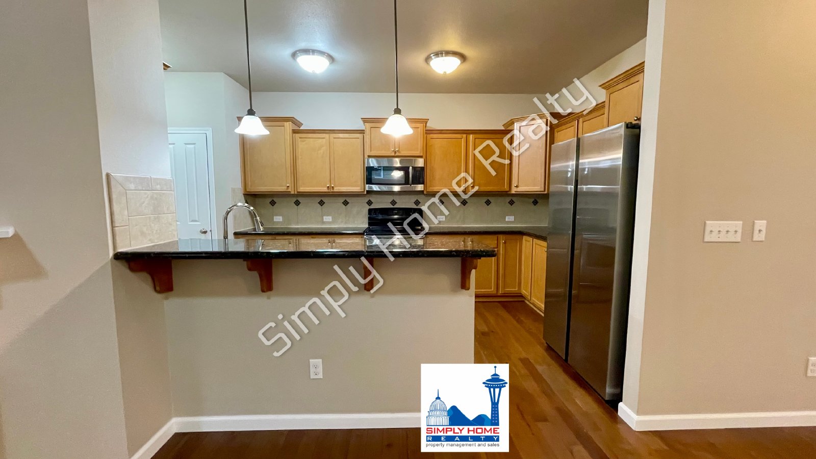 4513 Fairweather St NE property image