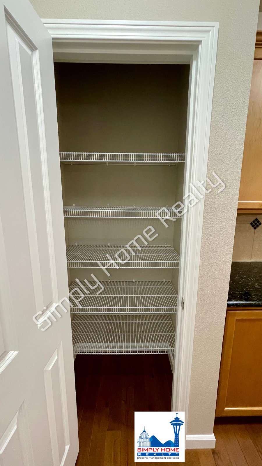 4513 Fairweather St NE property image