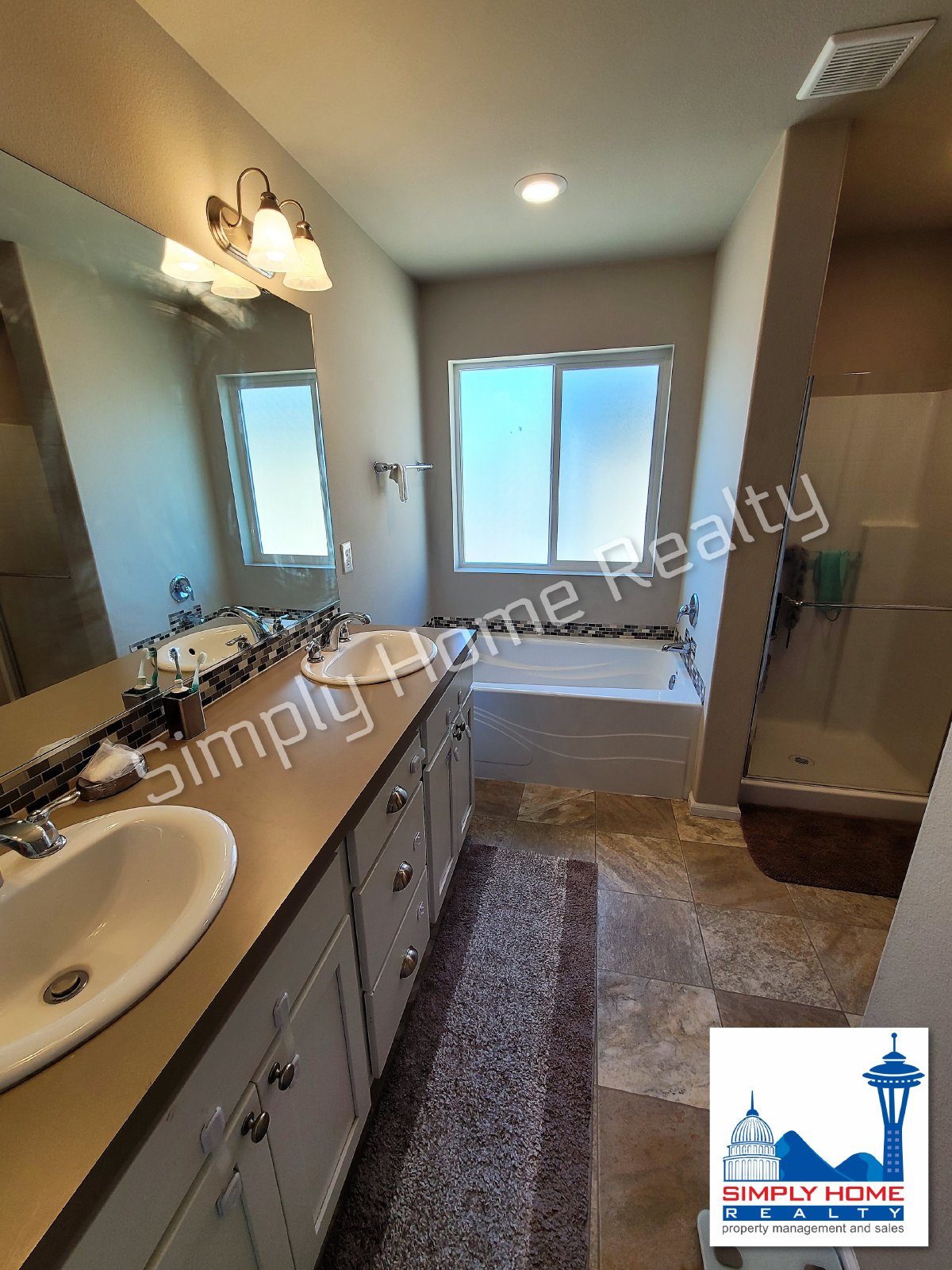 4 Bedroom Home in Meridian Campus property image