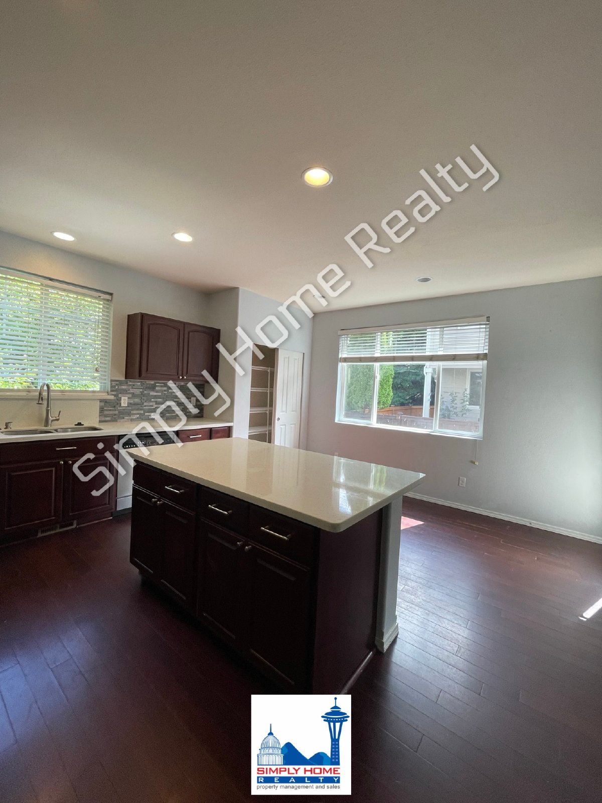 5239 55th Avenue S.E. property image