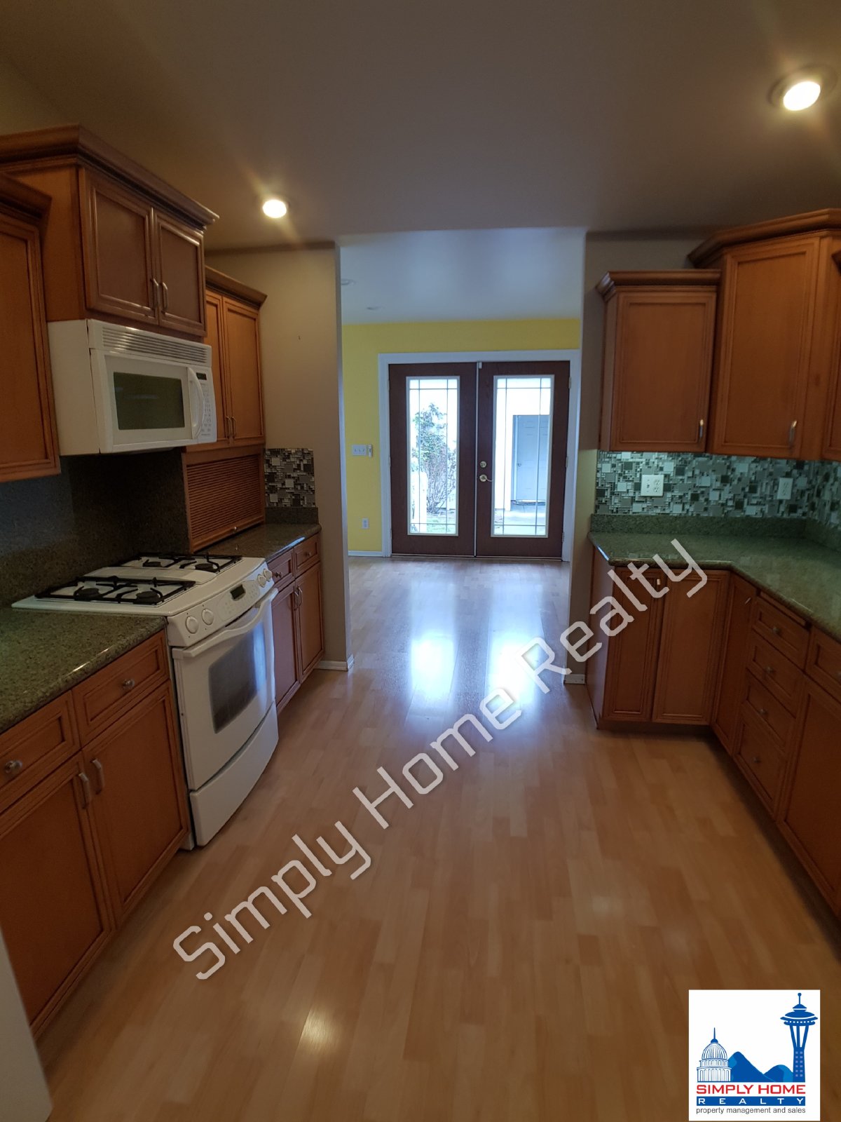 Remarkable find- 3 bed/2.5 bath duplex in  Tumwater-Olympia area property image