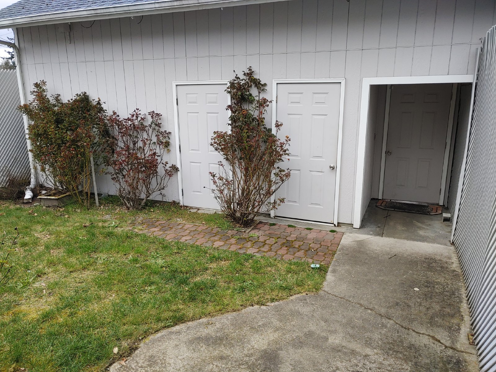 Remarkable find- 3 bed/2.5 bath duplex in  Tumwater-Olympia area property image