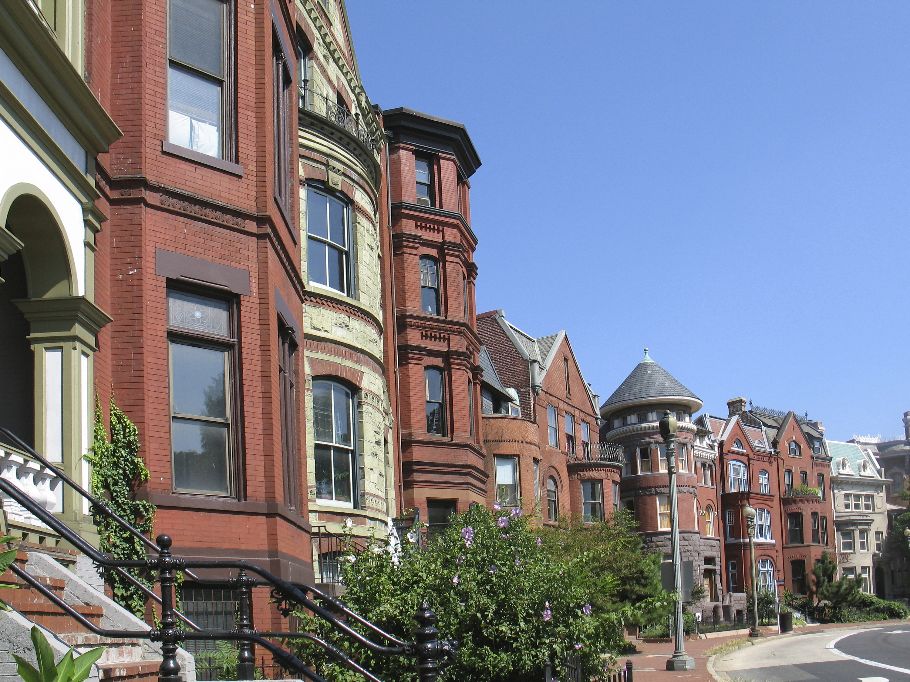 Dupont Property Management